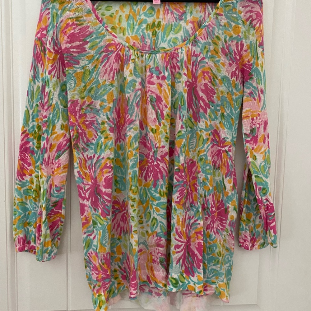 Beautiful Lilly Light Weight Sweater